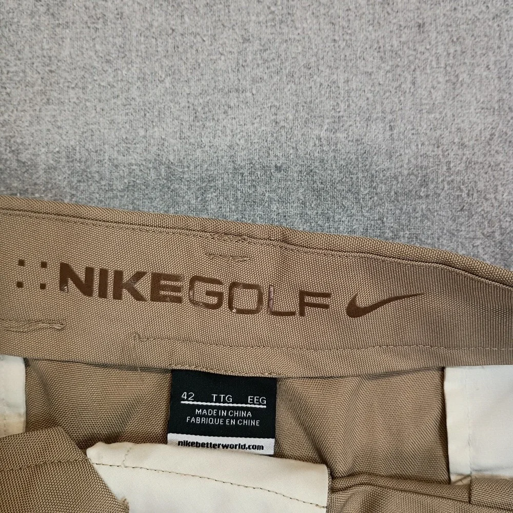 Nike Golf Mens 42 Khaki Shorts Dri Fit Pleated Performance 11
